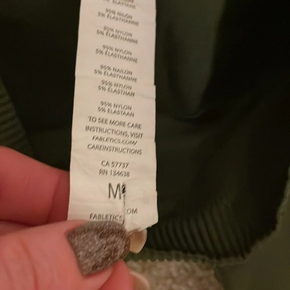 Fabletics workout pants - Picture 2 of 3